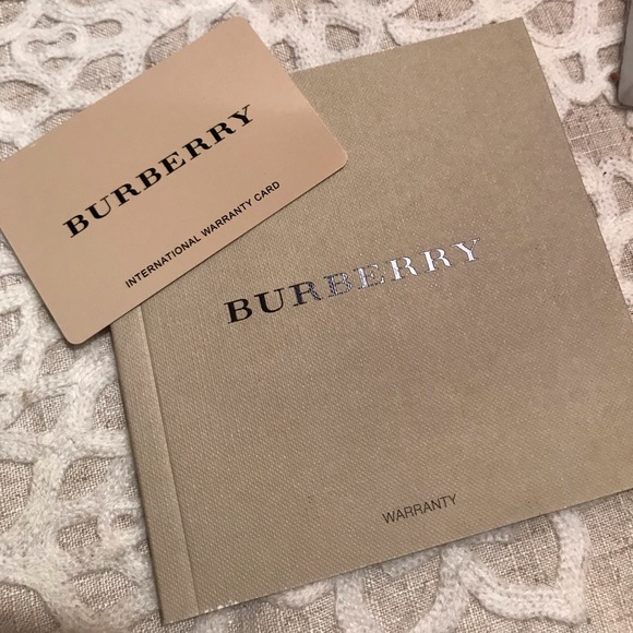 Women’s Bu4211 Silver Burberry Watch. - Picture 5 of 8